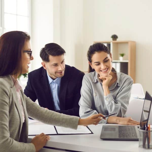 Quelles sont les différences entre un agent immobilier et un courtier immobilier ?