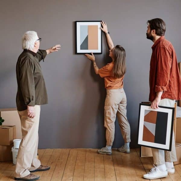 Decorating Room With Paintings