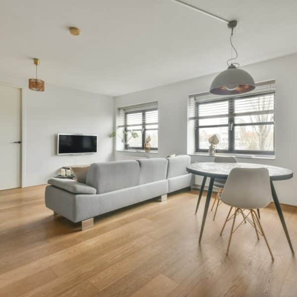 Studio apartment, with a huge space