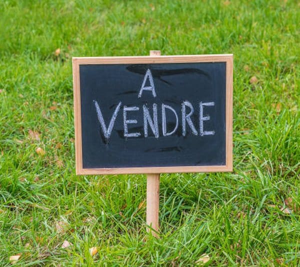 Comment vendre un terrain en indivision ?